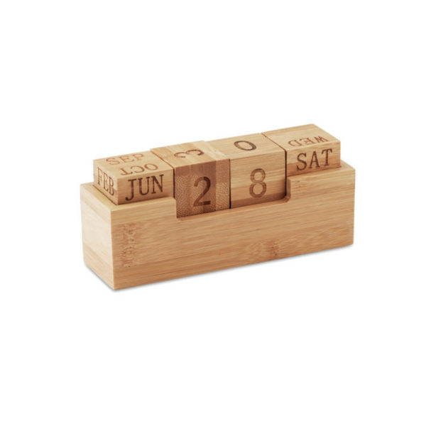 Drewniany kalendarz biurkowy z logo